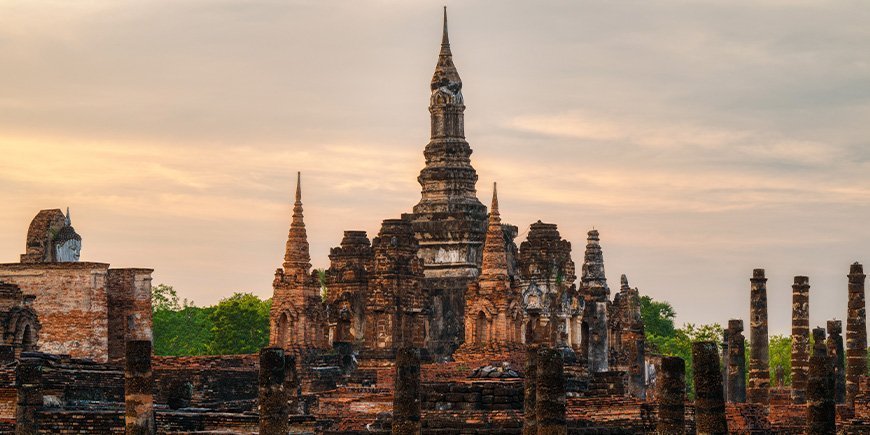 Wat Mahathat temple in Thailand