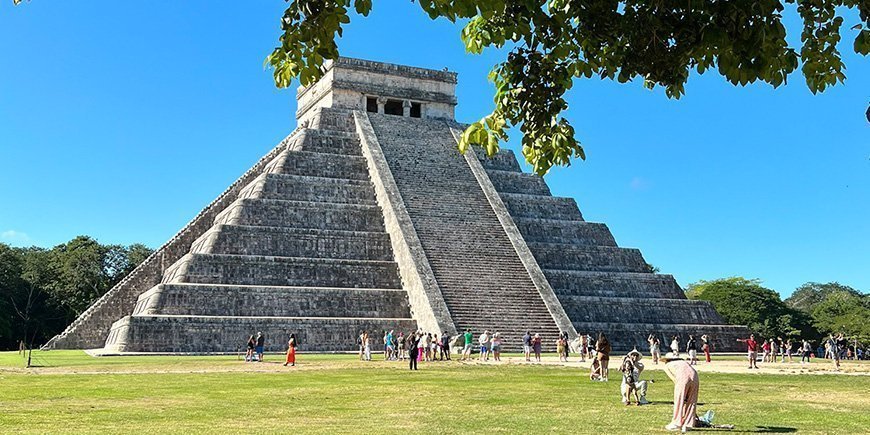 Sunny day at Chichen Itza in Mexico