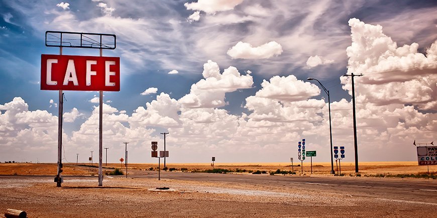 Lonely café in the middle of nowhere on Route 66 in the US