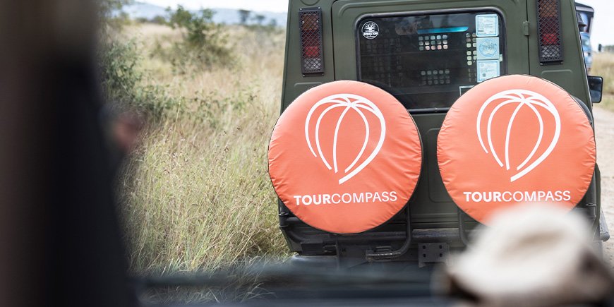 TourCompass safari car