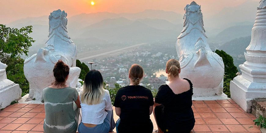 Sunrise at Wat Phra That Doi Kongmu temple