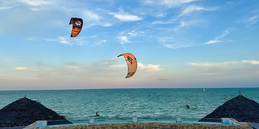 Kite surfers on Paje beach on Zanzibar