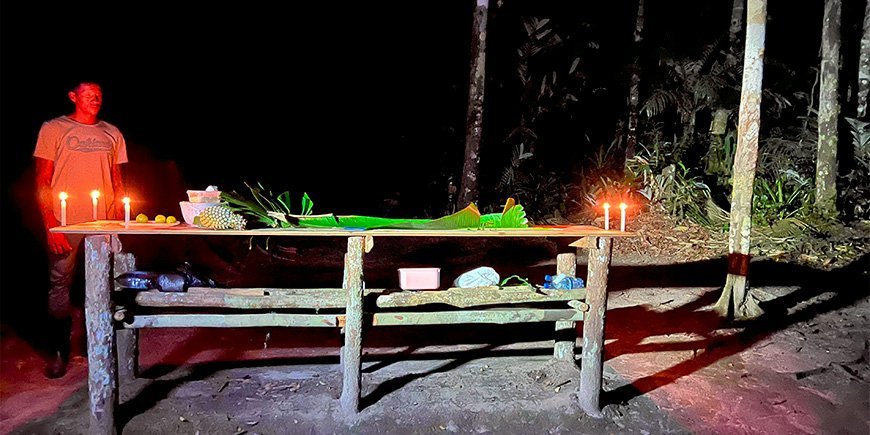 Dining table in the Amazon