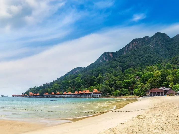 Highlights of Malaysia & beach holiday on Langkawi