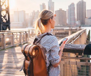 How to stay connected while travelling